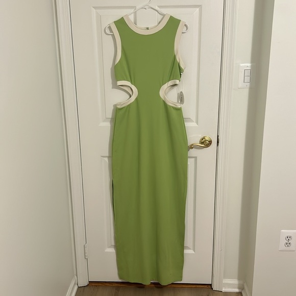 Staud Dolce Cutout Maxi Dress In Lime Green/White NWT Size Medium - Picture 7 of 14